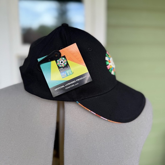 FIFA Women’s World Cup 2924 AU NZ Adjustable Hat NWT - Picture 2 of 8